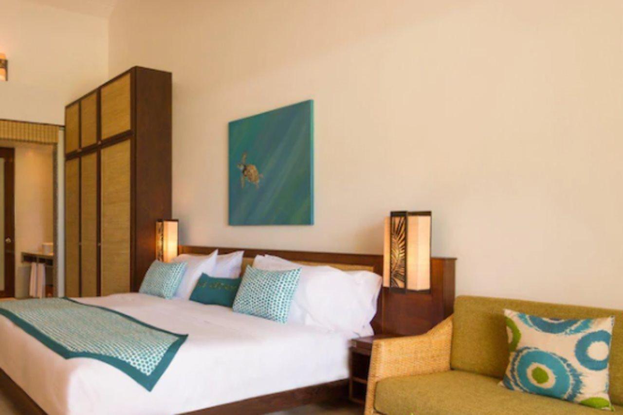 Avani Barbarons Seychelles Resort Grand Anse  Buitenkant foto