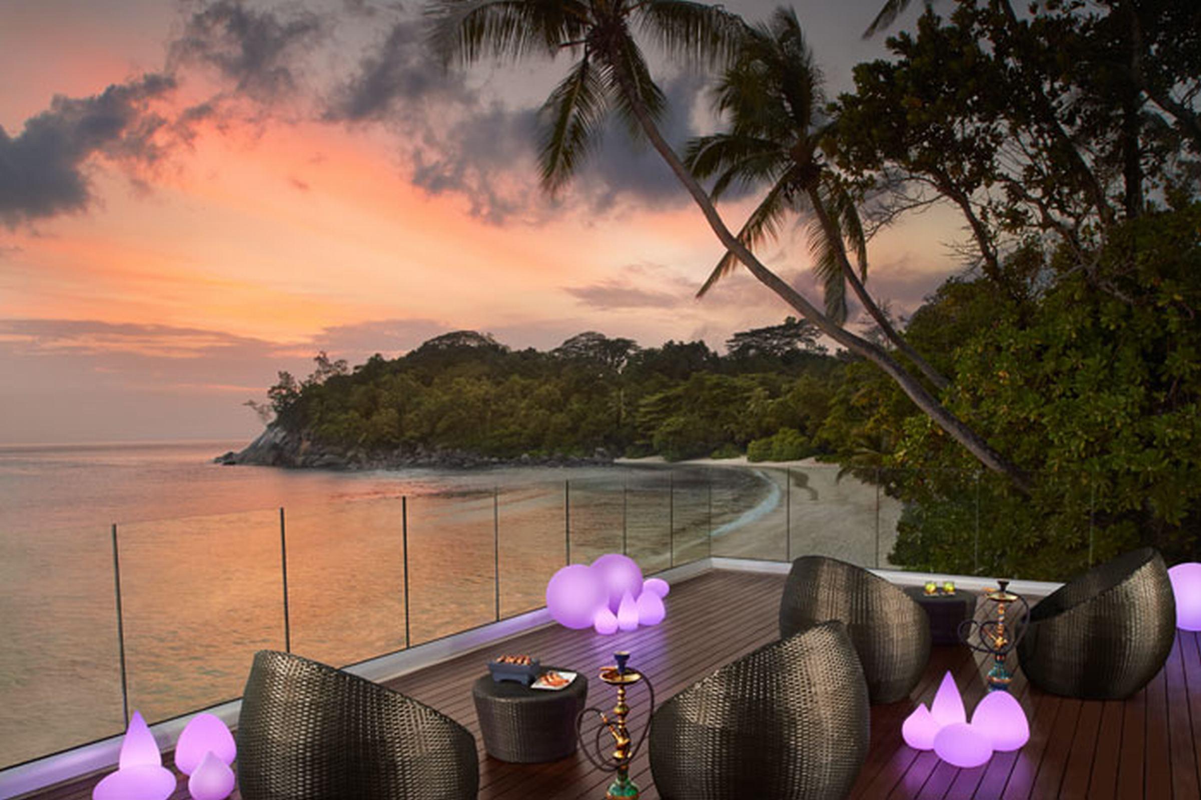 Avani Barbarons Seychelles Resort Grand Anse  Buitenkant foto