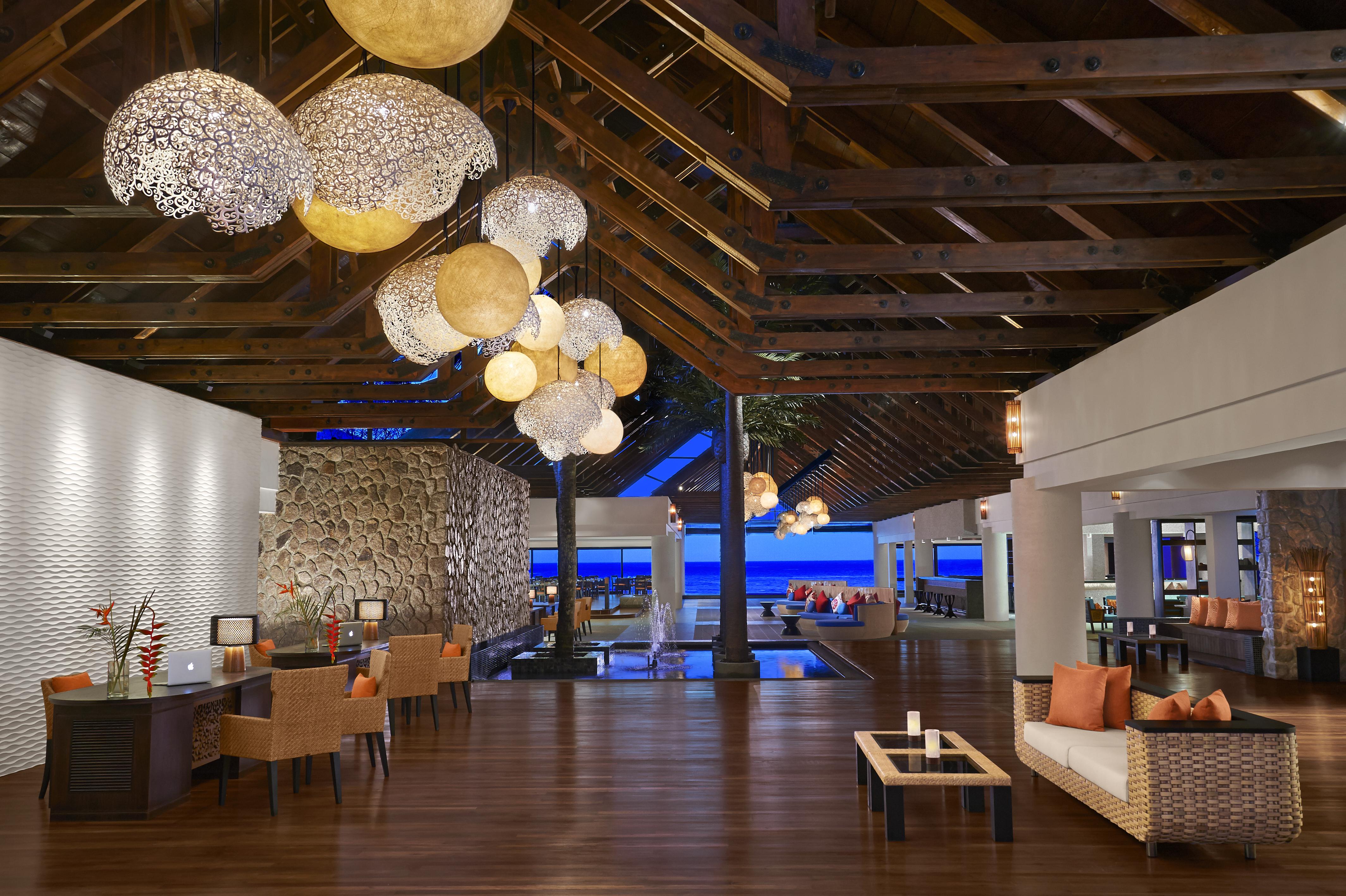 Avani Barbarons Seychelles Resort Grand Anse  Buitenkant foto