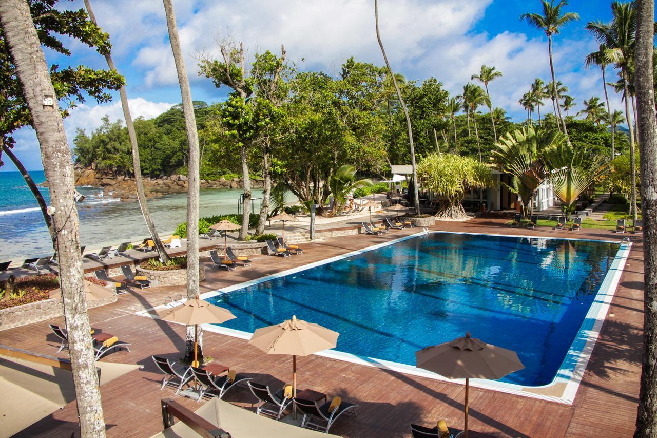Avani Barbarons Seychelles Resort Grand Anse  Buitenkant foto